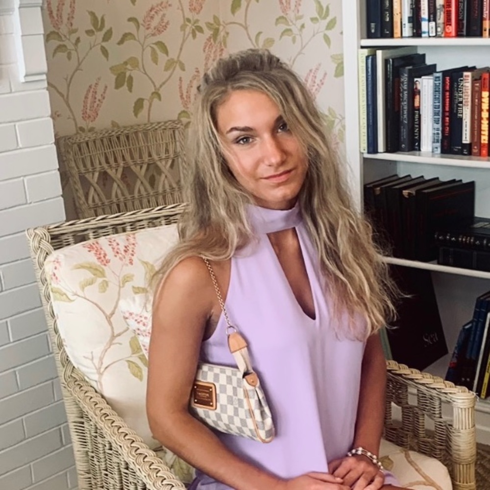 Meet your Posher, Steph